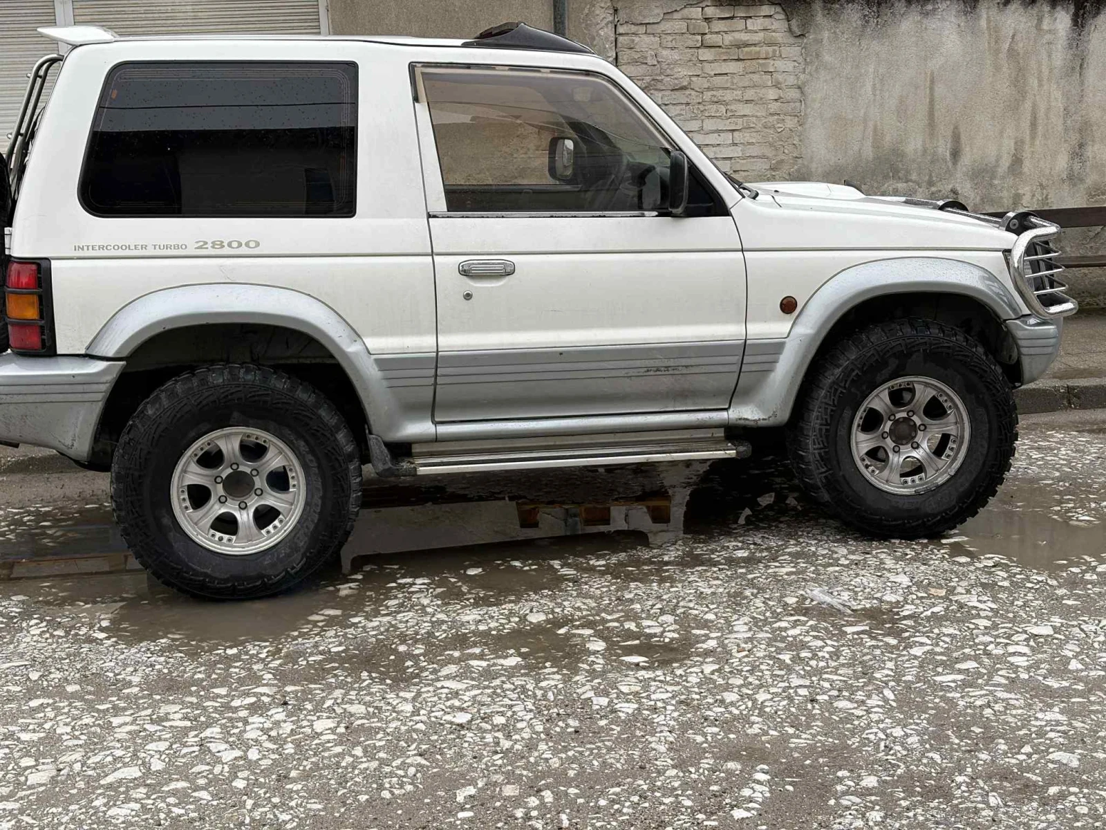 Mitsubishi Pajero  - изображение 3