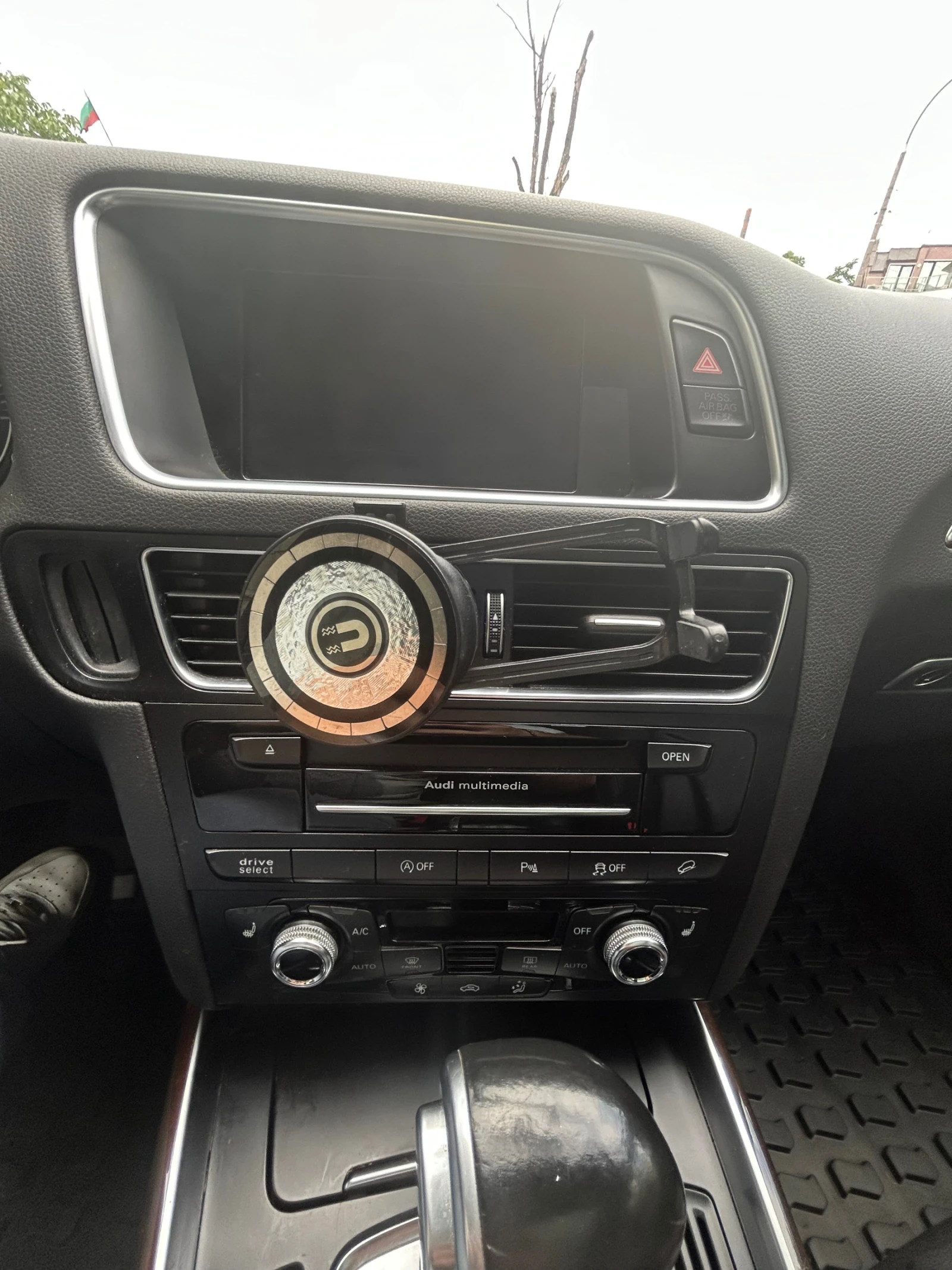 Audi Q5 3.0T Quattro S-line, снимка 13 - Автомобили и джипове - 54543334