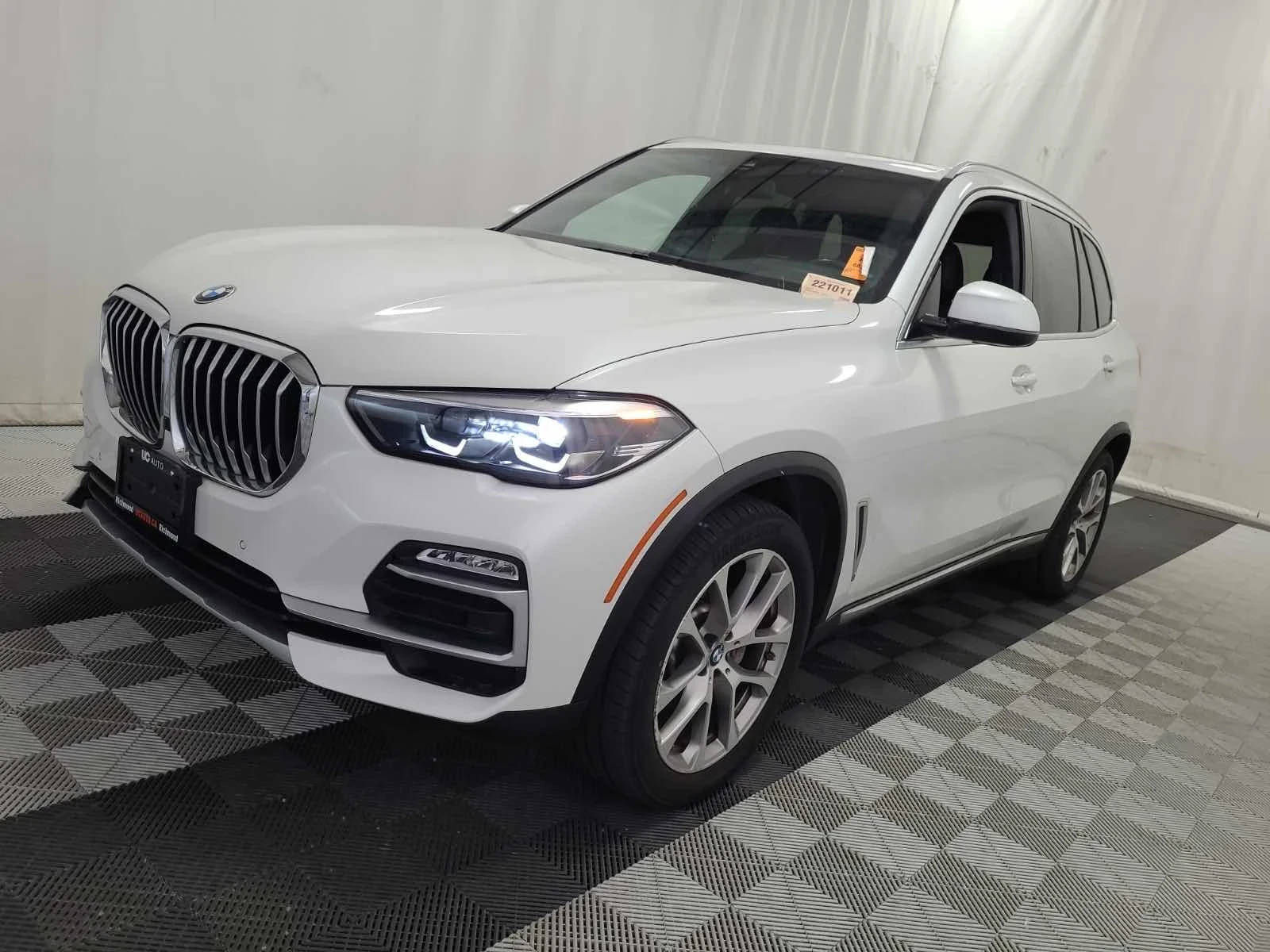 BMW X5 xDrive40i * ������� * �������� * CARFAX | Mobile.bg � ����������� 5