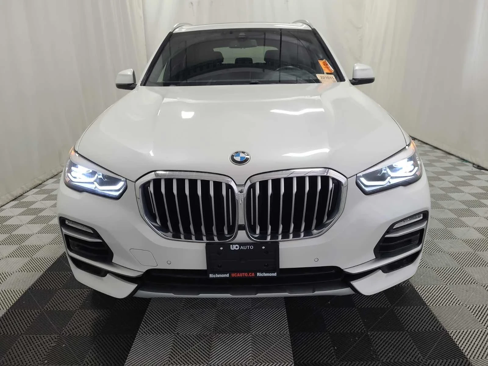 BMW X5 xDrive40i * ������� * �������� * CARFAX | Mobile.bg � ����������� 1
