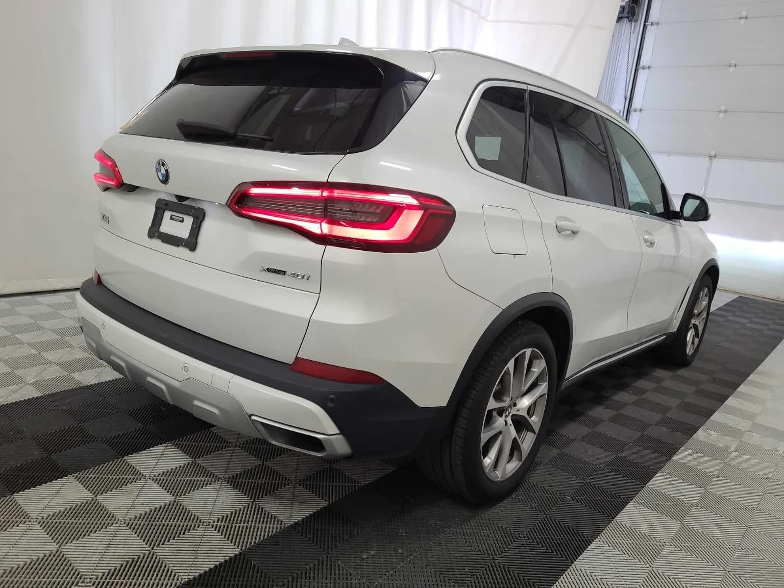 BMW X5 xDrive40i * ������� * �������� * CARFAX | Mobile.bg � ����������� 3