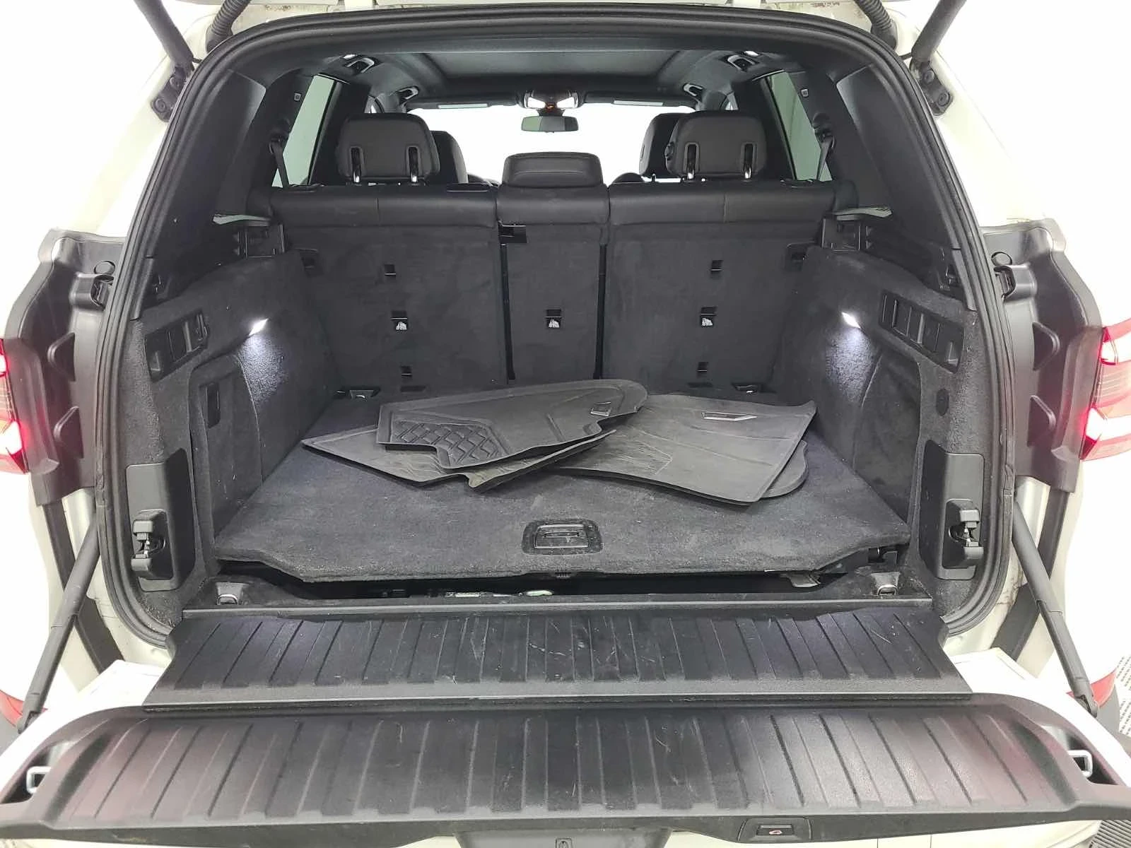 BMW X5 xDrive40i * ������� * �������� * CARFAX | Mobile.bg � ����������� 13