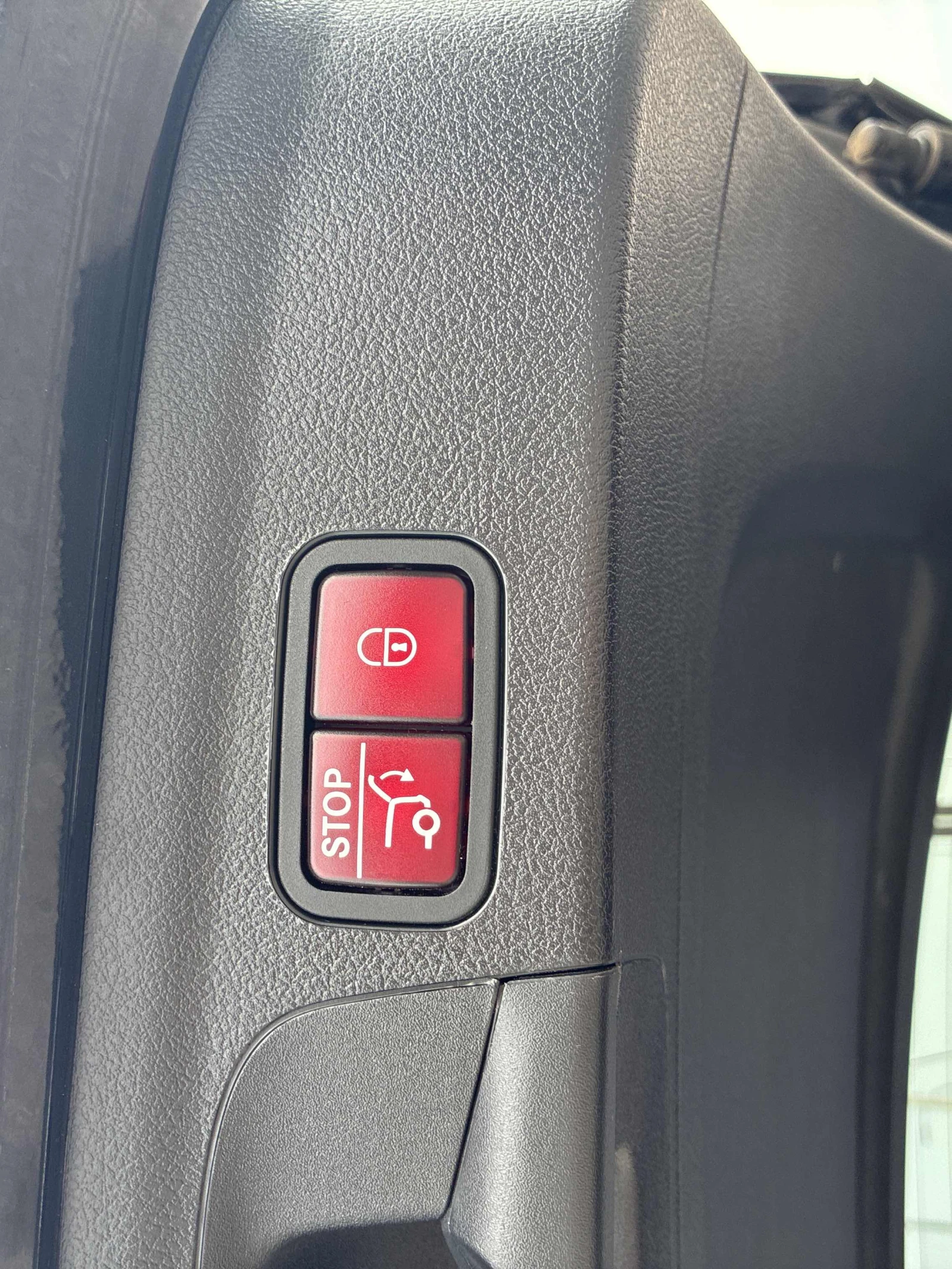 Mercedes-Benz GLE 53 4MATIC AMG * ПАНОРАМА * Keyless * CARFAX, снимка 16 - Автомобили и джипове - 54919514