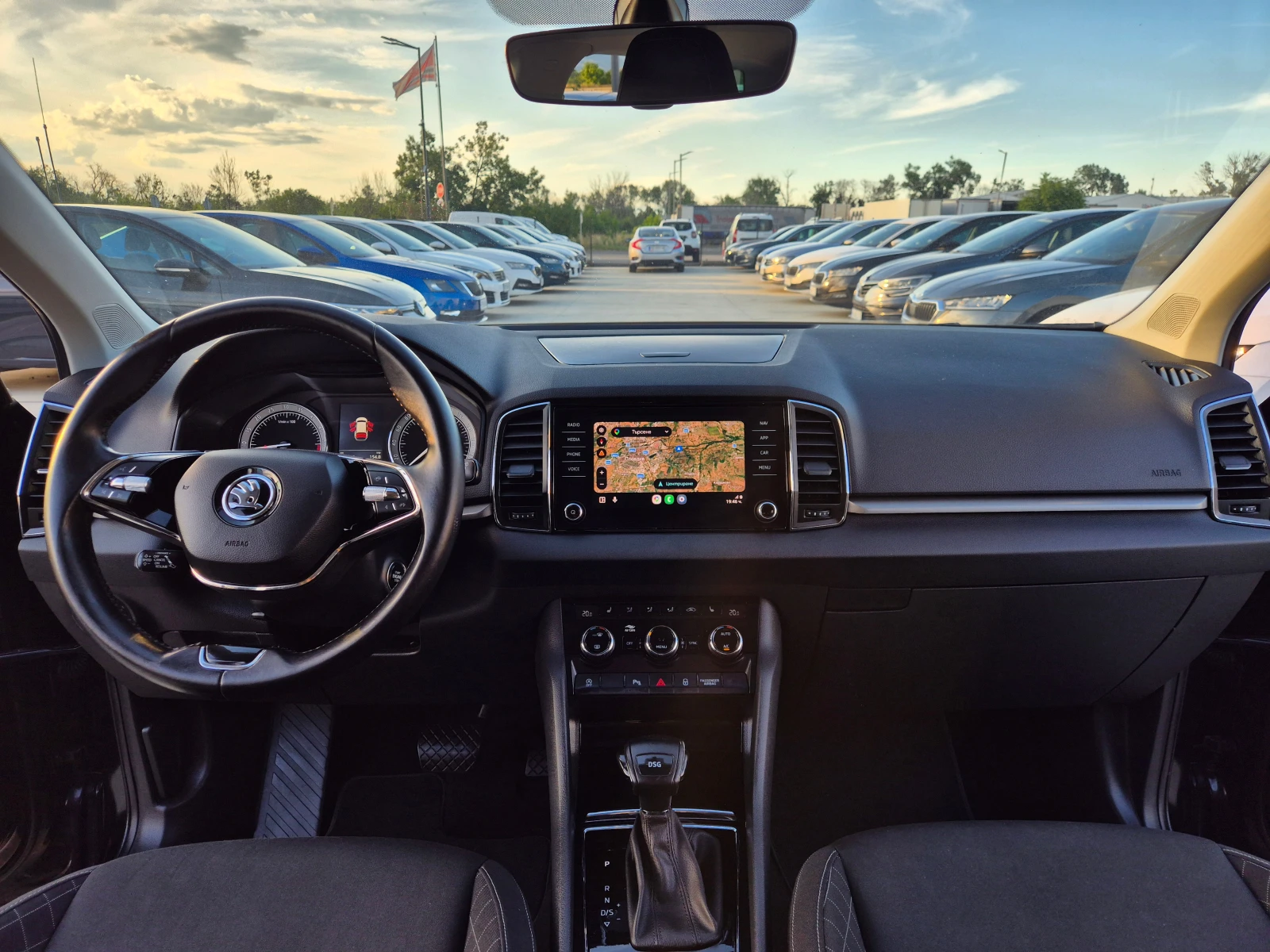 Skoda Karoq С-Гаранция-2.0-A/T, снимка 15 - Автомобили и джипове - 54982435