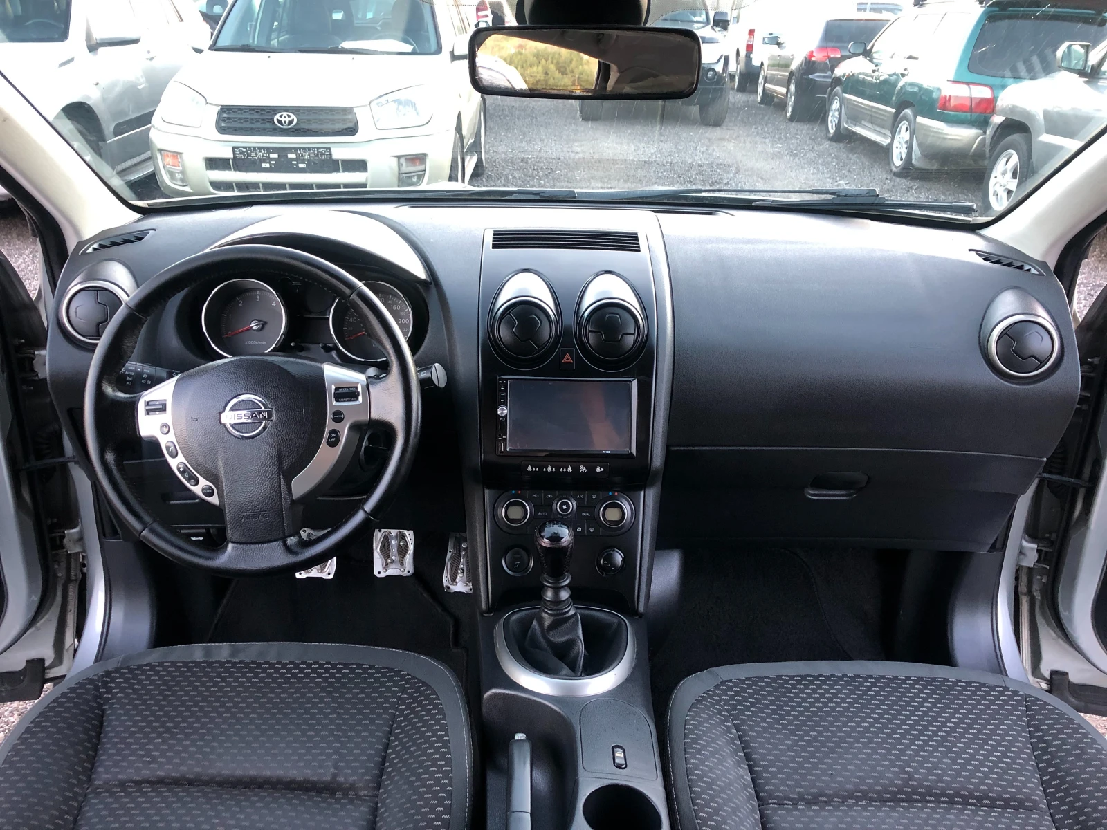 Nissan Qashqai 1.5 dci ITALIA, снимка 15 - Автомобили и джипове - 55081652