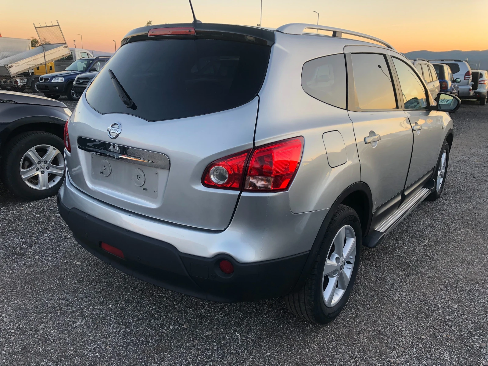 Nissan Qashqai 1.5 dci ITALIA, снимка 5 - Автомобили и джипове - 55081652