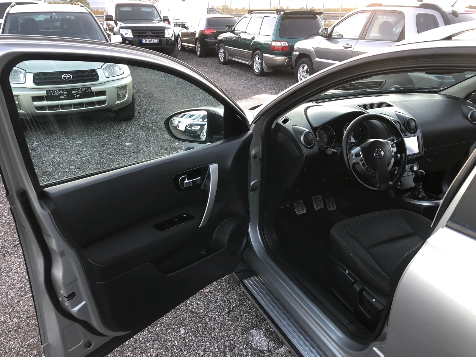 Nissan Qashqai 1.5 dci ITALIA, снимка 8 - Автомобили и джипове - 55081652