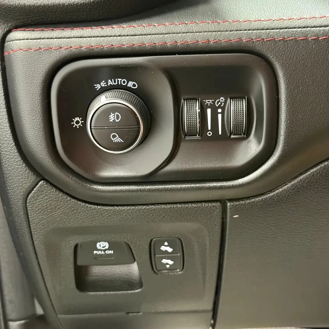 Dodge RAM 1500 RHO ЦЕНА ДО БЪЛГАРИЯ АВТОКРЕДИТ, снимка 12 - Автомобили и джипове - 55903494