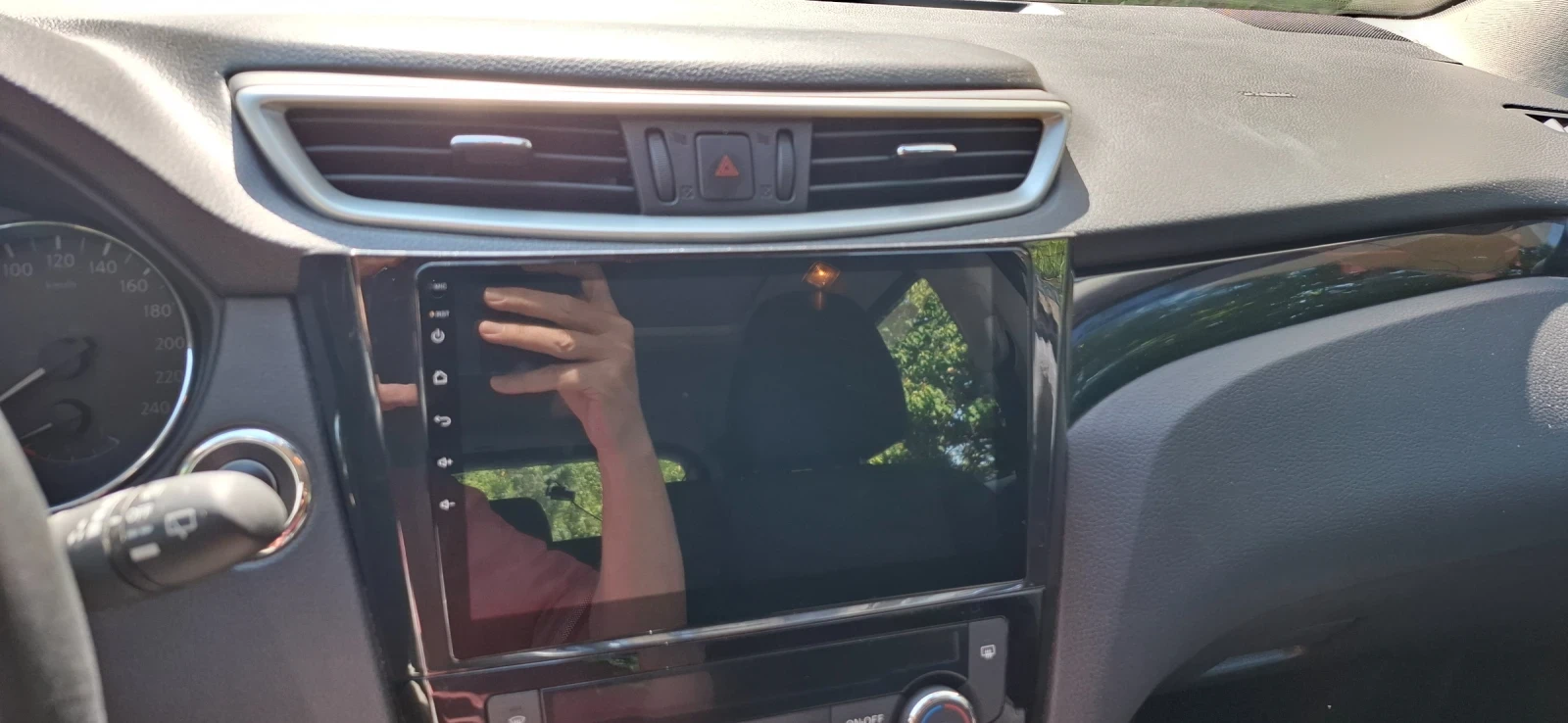 Nissan Qashqai N Cоnnecta , снимка 2 - Автомобили и джипове - 55924741