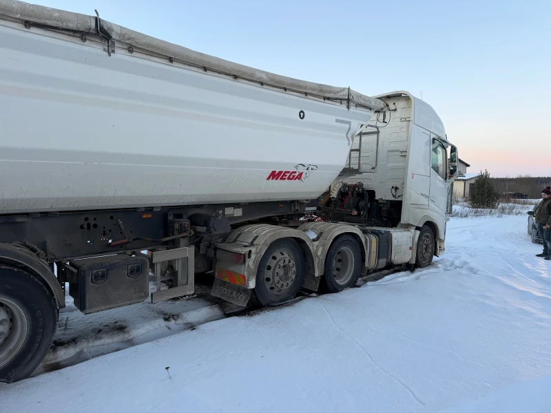 Volvo Fh Композиция мега гондола, снимка 5 - Камиони - 53582020