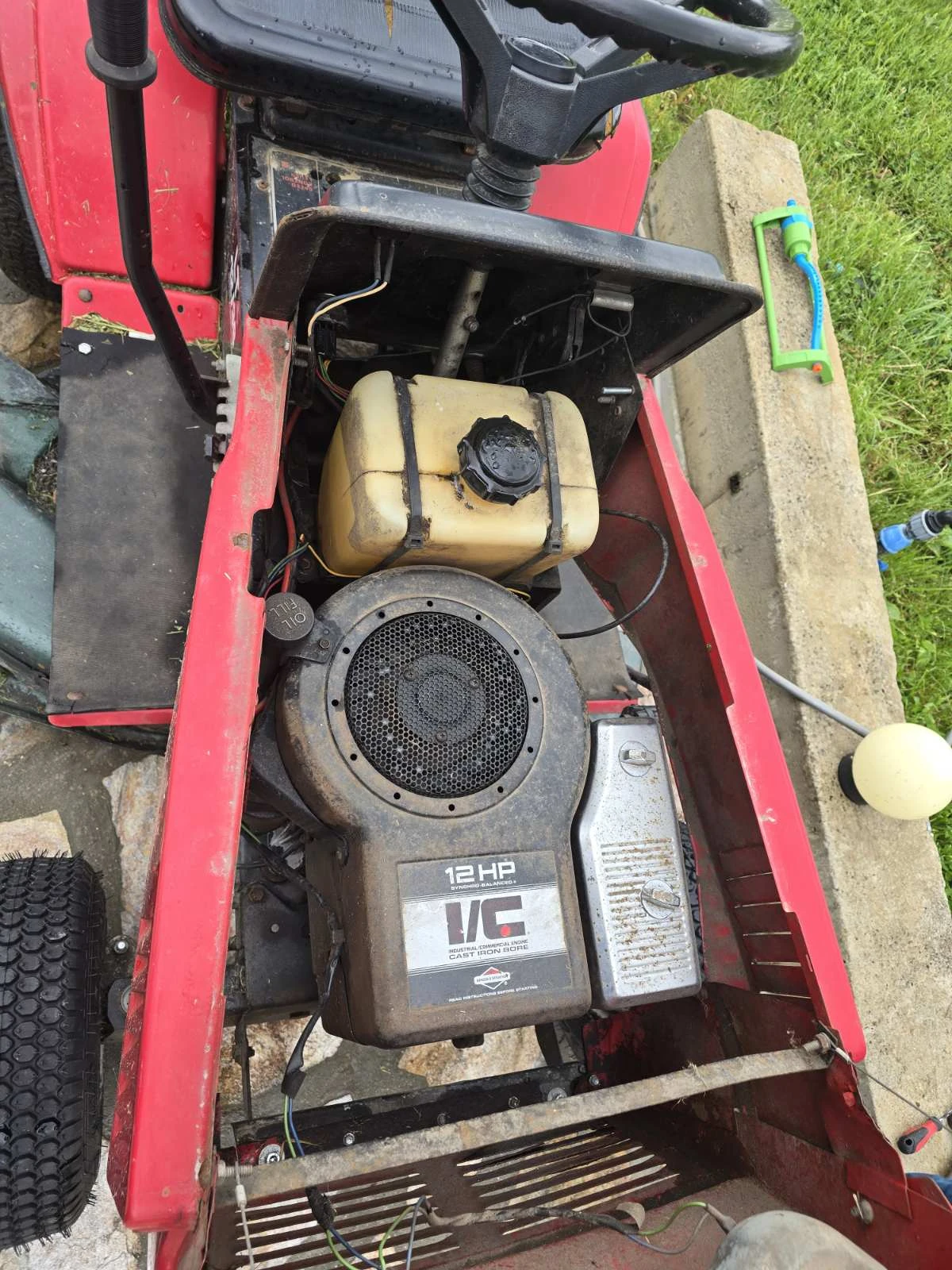 Сенокосачка Друга марка Briggs & Stratton, снимка 4 - Селскостопанска техника - 54501925