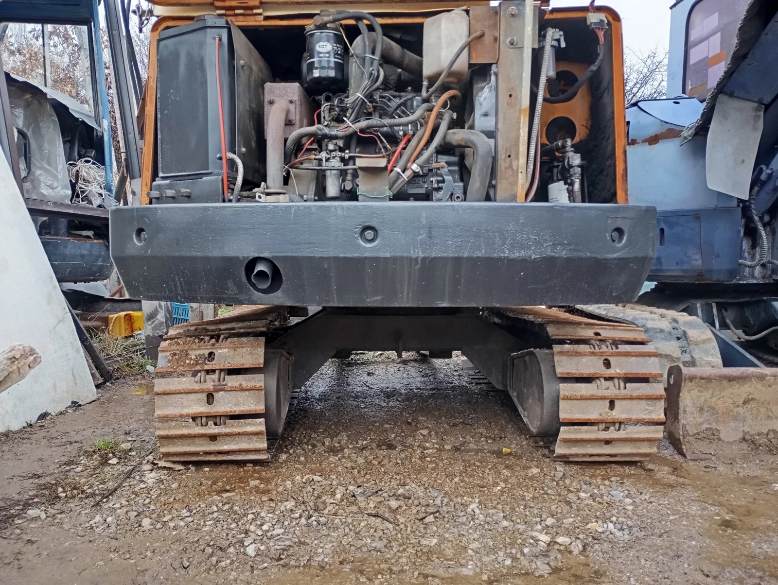 ����� Hanix | Mobile.bg � ����������� 15