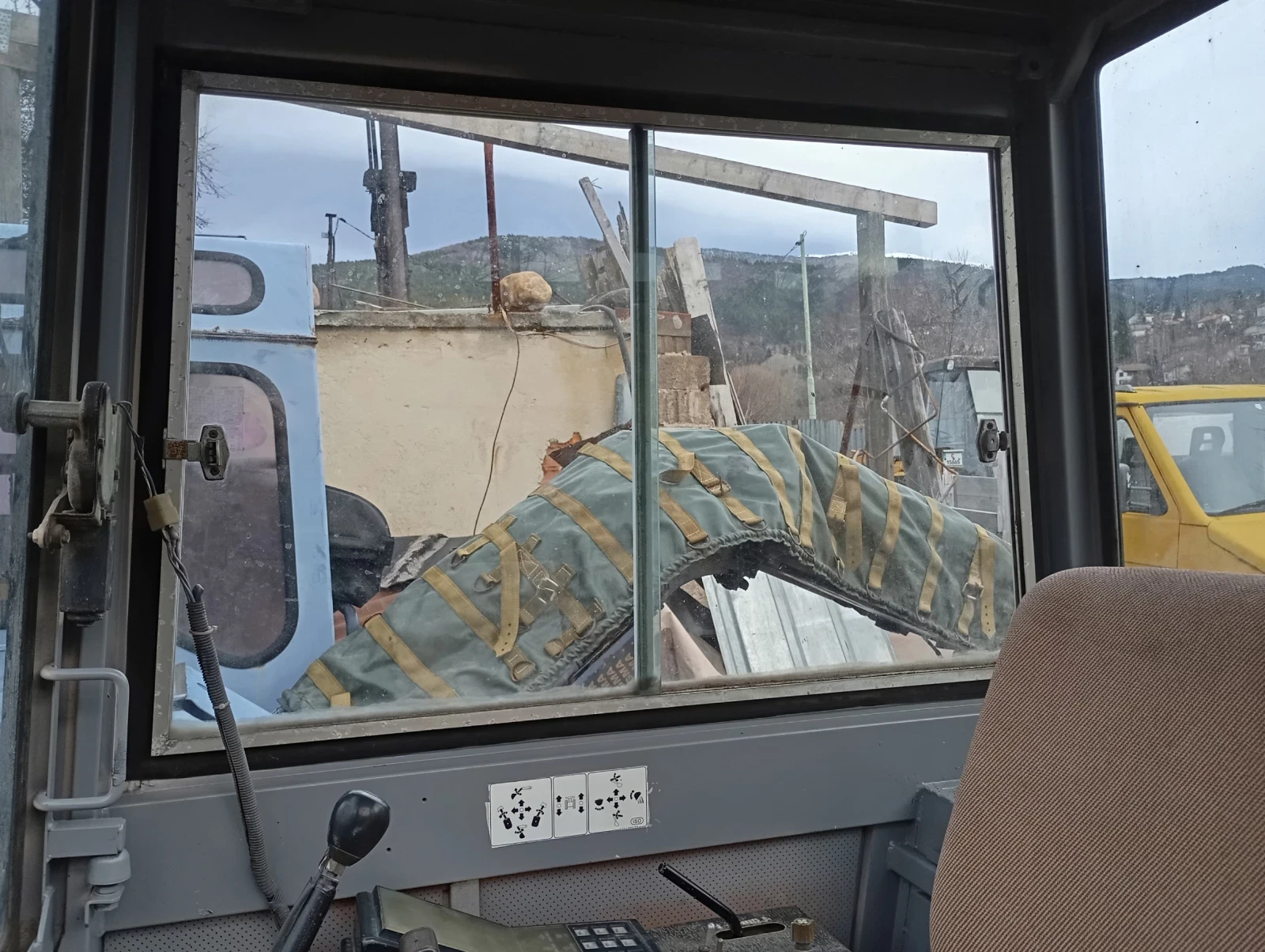 Багер Hanix  - изображение 7