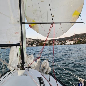 Ветроходна лодка Comar comet 701, снимка 3