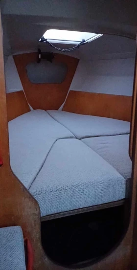 Ветроходна лодка Comar comet 701, снимка 7