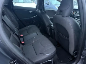 Volvo V40 Cross Country 2.0i CH 4x4 AUTOMAT, снимка 9