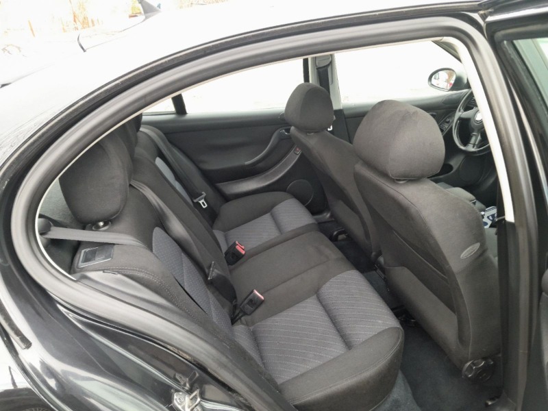 Seat Leon 1.6  16V !!!!Климатроник!!!, снимка 6 - Автомобили и джипове - 43516432