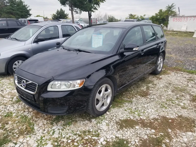 Volvo V50 1.6 HDI, снимка 2 - Автомобили и джипове - 52054629