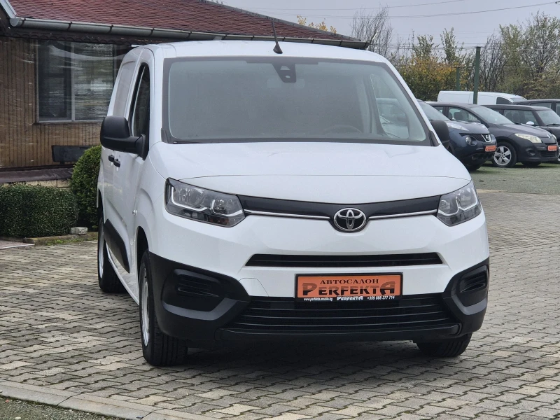 Toyota Proace City 1.5 диз. 76к.с., снимка 4 - Автомобили и джипове - 52273868