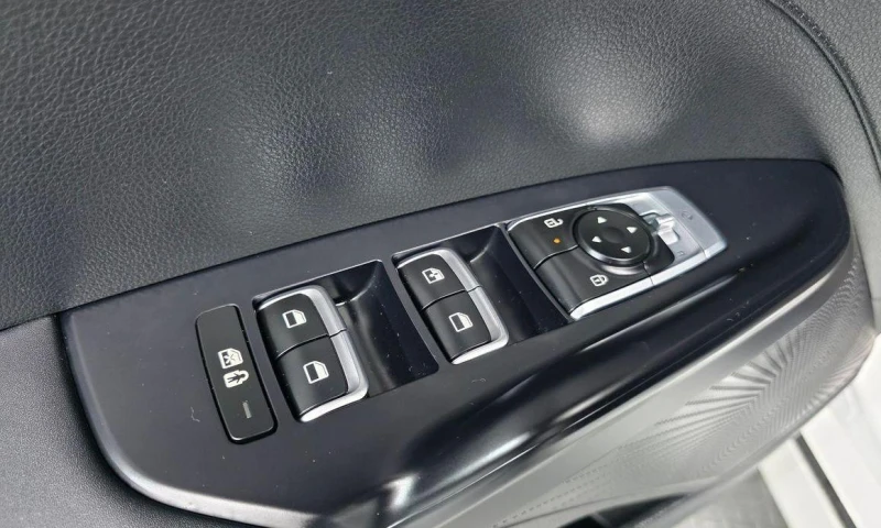 Kia K5 2.0 Smart Selection * НАЙ-ДОБРА ЦЕНА В БЪЛГАРИЯ* , снимка 12 - Автомобили и джипове - 52357614