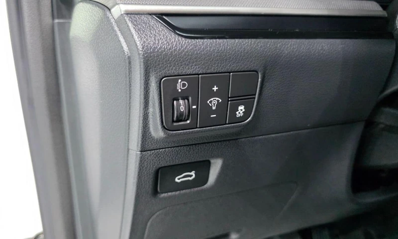 Kia K5 2.0 Smart Selection * НАЙ-ДОБРА ЦЕНА В БЪЛГАРИЯ* , снимка 13 - Автомобили и джипове - 52357614