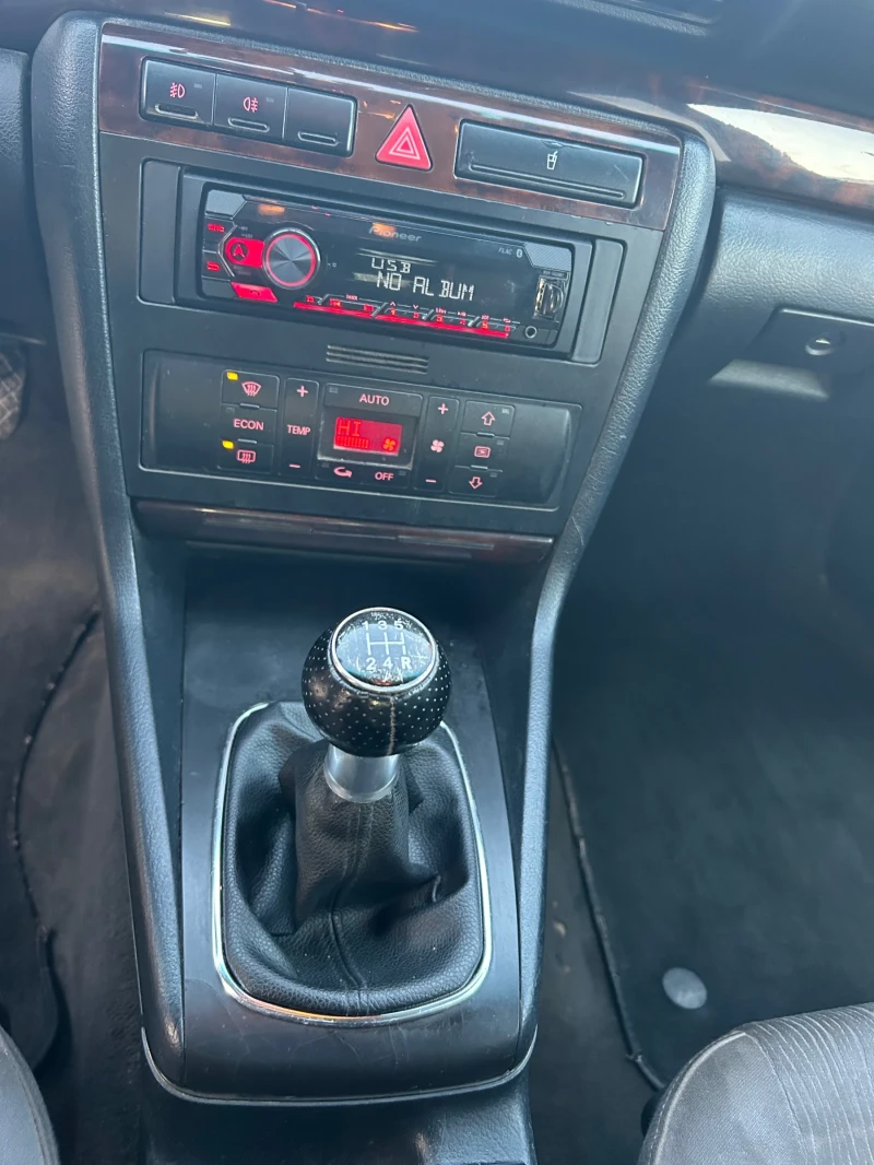 Audi A4 1.9 TDI+ + + , снимка 17 - Автомобили и джипове - 53150361