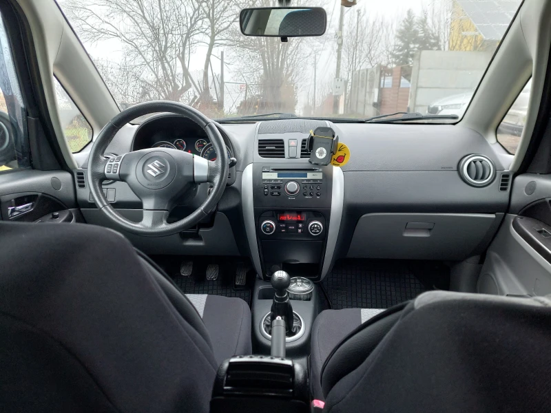 Suzuki SX4 1.6 VVT, снимка 10 - Автомобили и джипове - 53400191