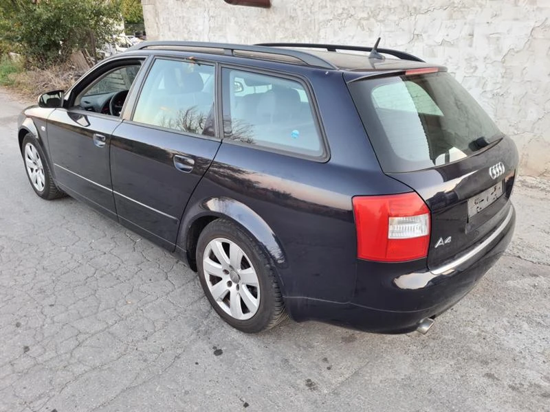 Audi A4 3.0 V6 Quattro , снимка 10 - Автомобили и джипове - 47659753