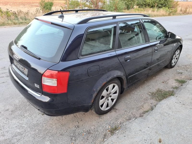 Audi A4 3.0 V6 Quattro , снимка 6 - Автомобили и джипове - 47659753