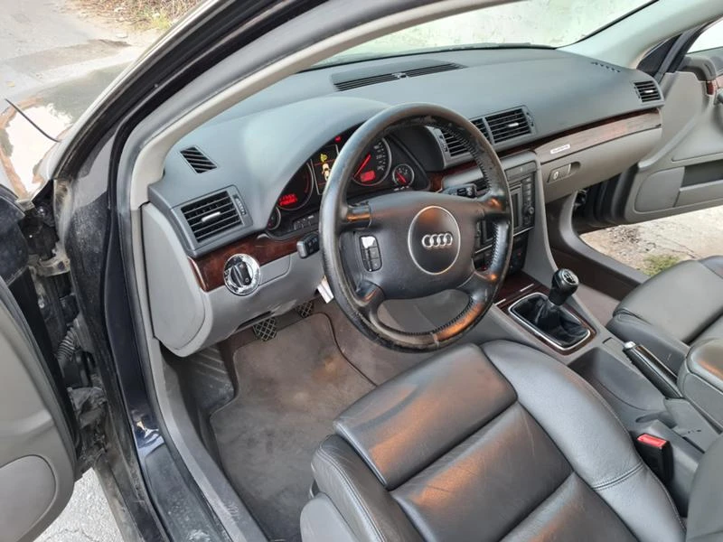 Audi A4 3.0 V6 Quattro , снимка 4 - Автомобили и джипове - 47659753