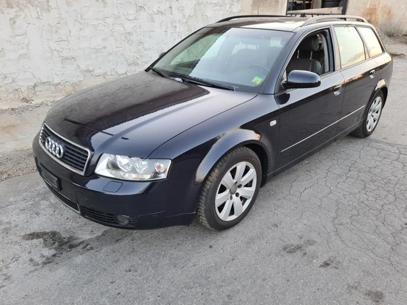 Audi A4 3.0 V6 Quattro , снимка 1 - Автомобили и джипове - 47659753