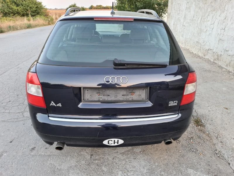 Audi A4 3.0 V6 Quattro , снимка 11 - Автомобили и джипове - 47659753