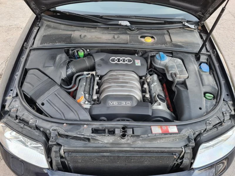 Audi A4 3.0 V6 Quattro , снимка 15 - Автомобили и джипове - 47659753