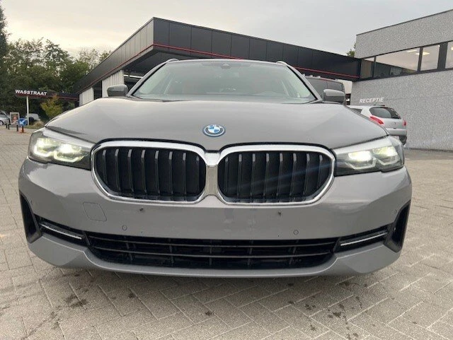 BMW 530E BMW 5 Series Touring 530e Business - изображение 4