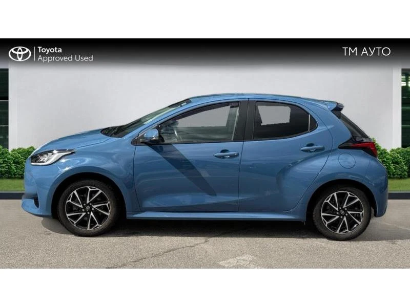 Toyota Yaris 1.5HSD TREND, снимка 3 - Автомобили и джипове - 54786943