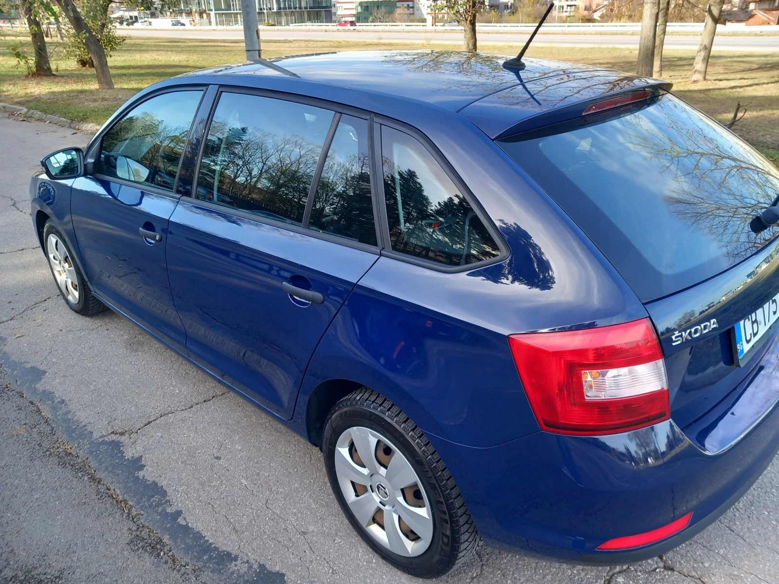 Skoda Rapid 1.6 TDI - изображение 5