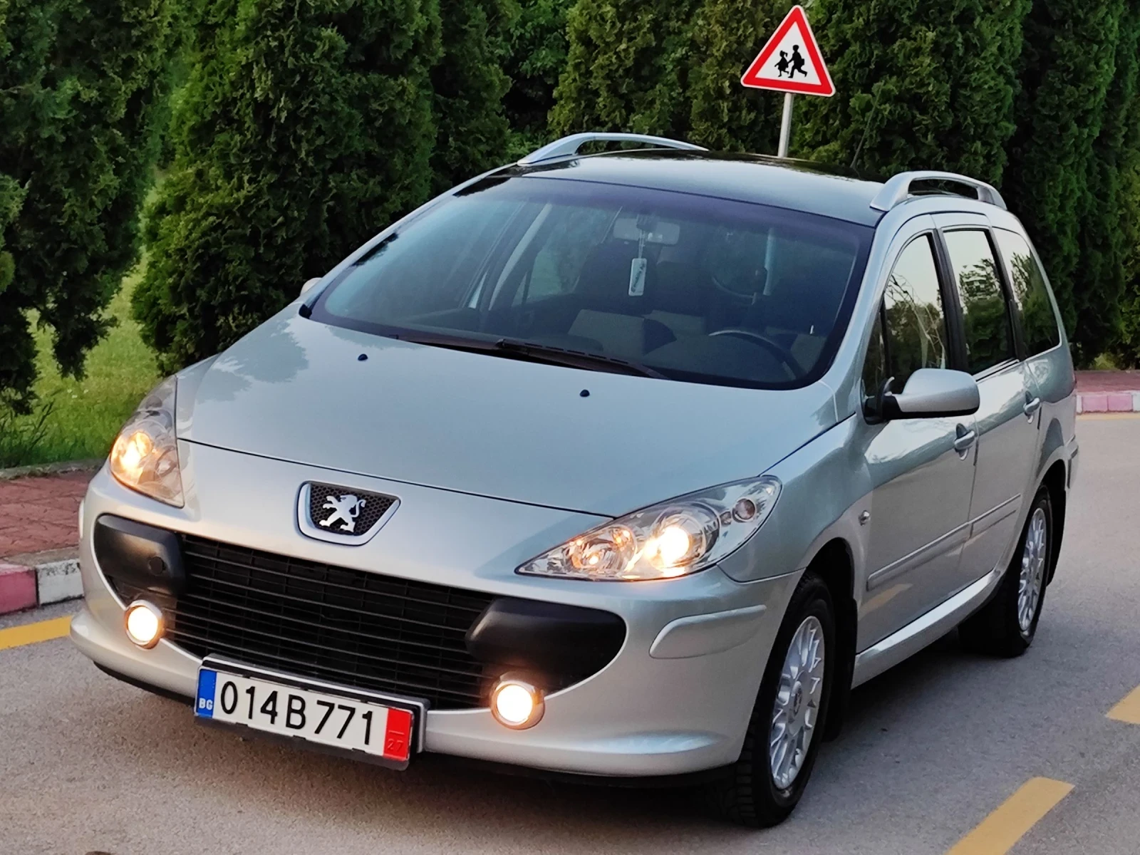 Peugeot 307 1.6HDI(90)* FACELIFT* COMFORT-EDITION* НОВ ВНОС*  - изображение 2