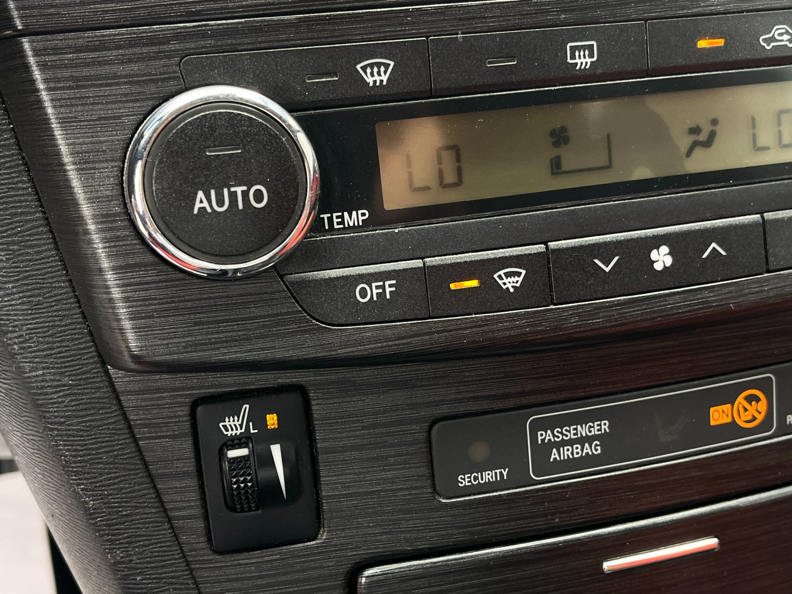 Toyota Avensis 2.2D-CAT TOYOTA MOTORSPORT EDITION | Mobile.bg   12