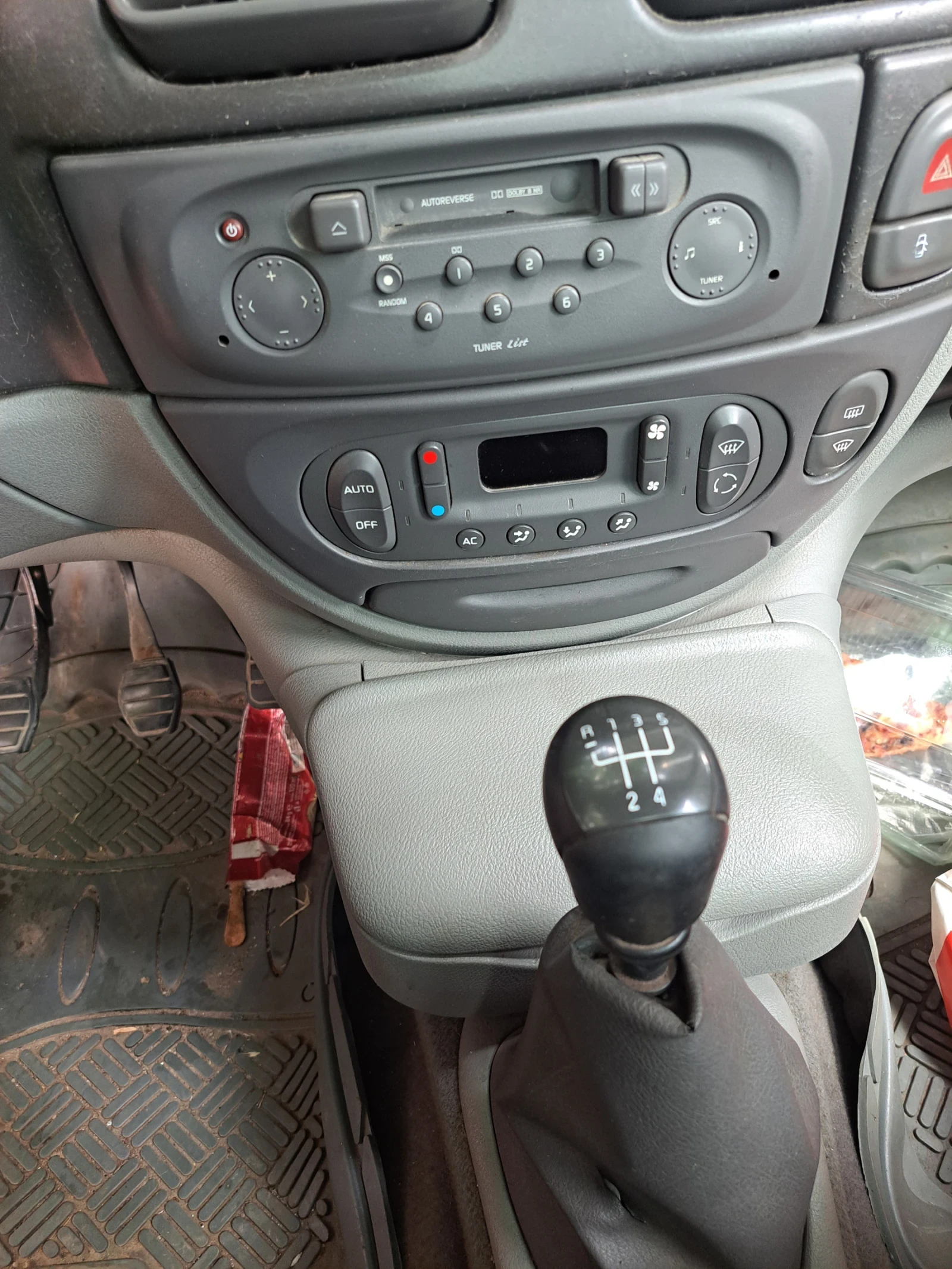 Renault Scenic  - изображение 5