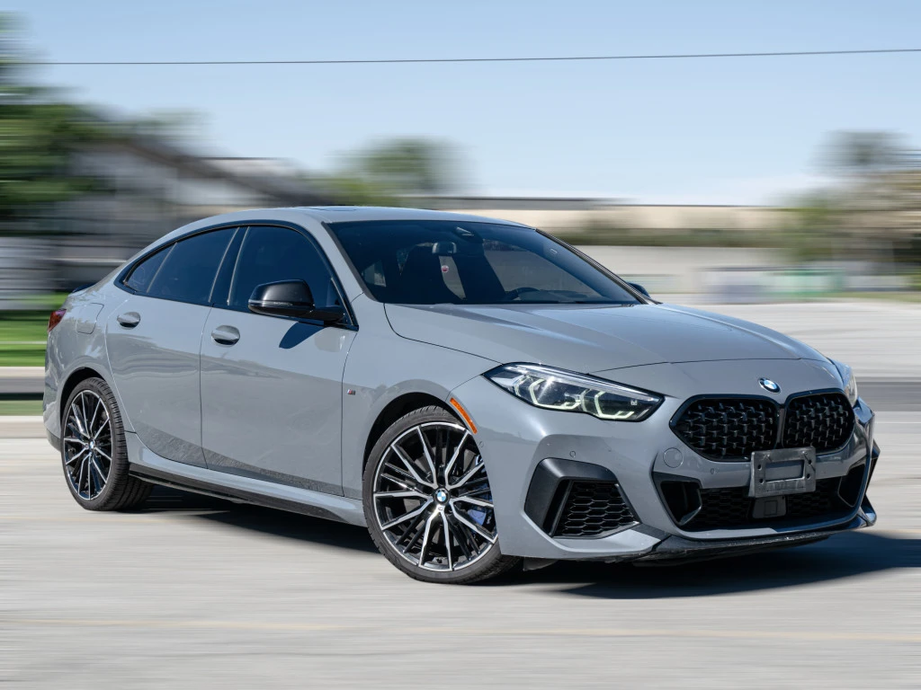 BMW 235 M * М.ТОЧКА * CAMERA * CARPLAY * ПОДГРЕВ * H&K - изображение 2