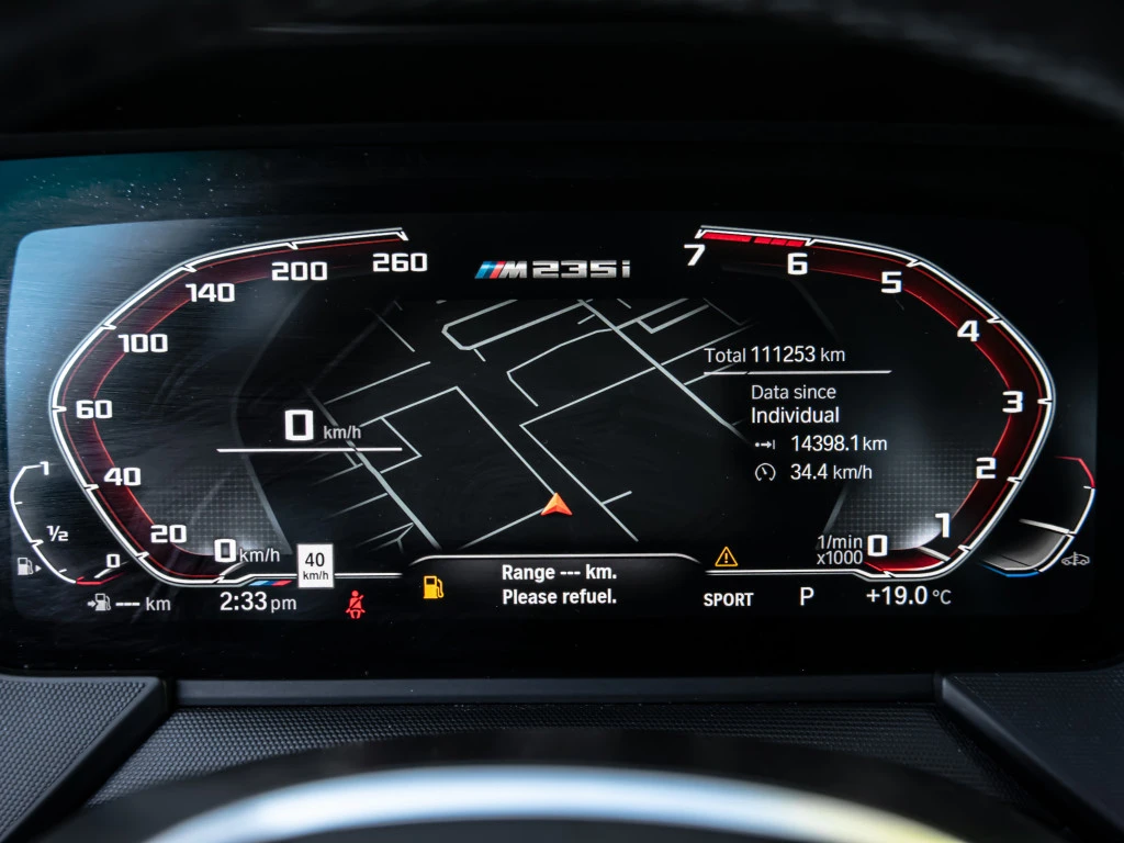 BMW 235 M * М.ТОЧКА * CAMERA * CARPLAY * ПОДГРЕВ * H&K - изображение 9