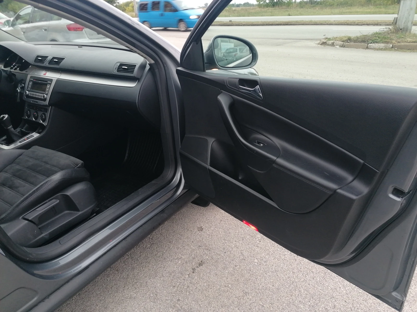 VW Passat 2.0 TDI 4X4  | Mobile.bg   11