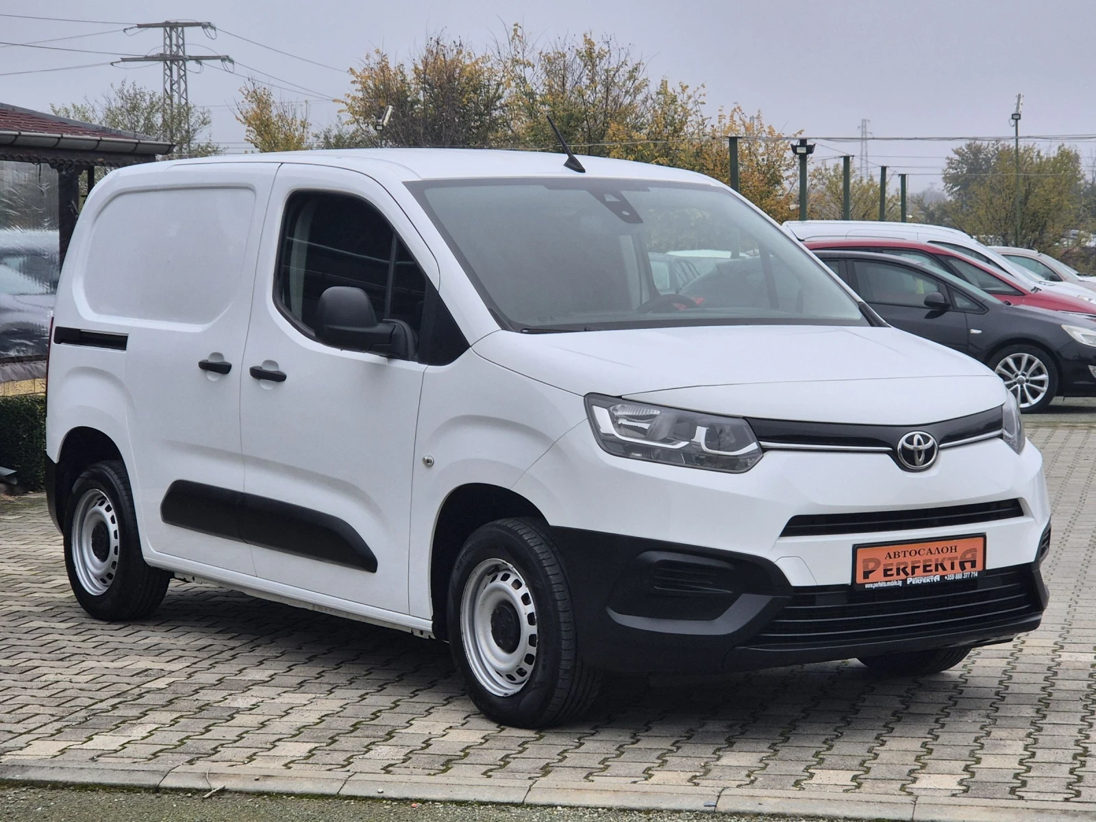 Toyota Proace City 1.5 диз. 76к.с. - изображение 5