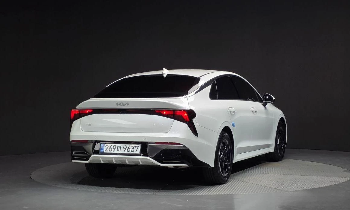 Kia K5 2.0 Smart Selection * НАЙ-ДОБРА ЦЕНА В БЪЛГАРИЯ*  - изображение 2