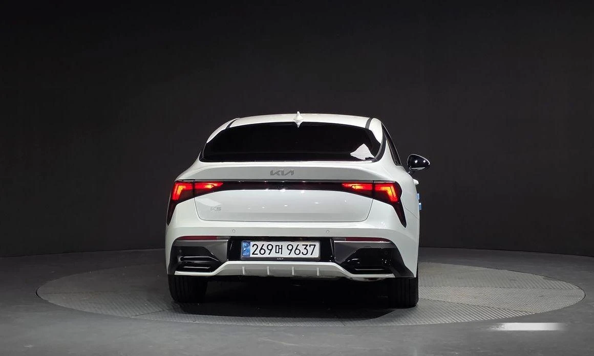 Kia K5 2.0 Smart Selection * НАЙ-ДОБРА ЦЕНА В БЪЛГАРИЯ*  - изображение 4