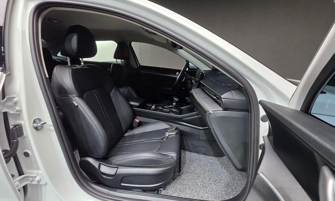 Kia K5 2.0 Smart Selection * НАЙ-ДОБРА ЦЕНА В БЪЛГАРИЯ*  - изображение 10