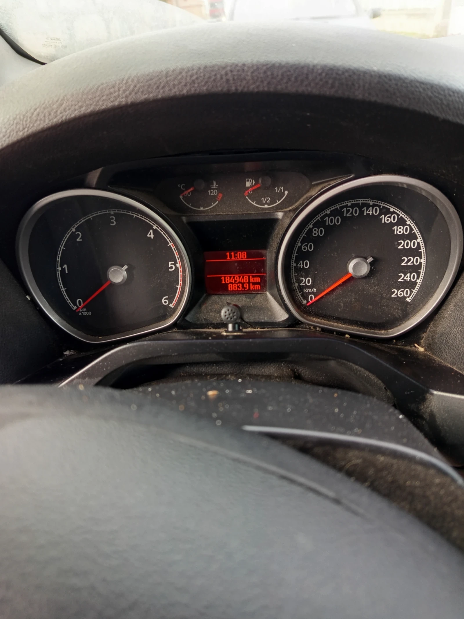 Ford Galaxy  - изображение 7