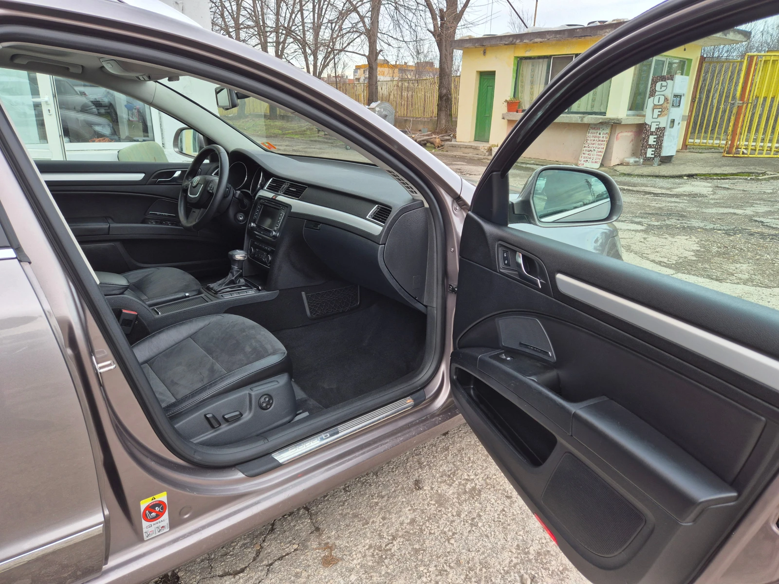 Skoda Superb 2.0 TDI FULL ITALY | Mobile.bg � ����������� 11