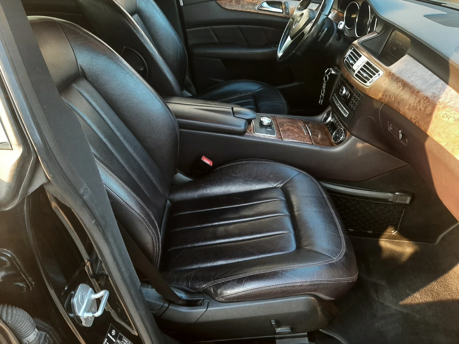 Mercedes-Benz CLS 350 CDI, снимка 13 - Автомобили и джипове - 53977536