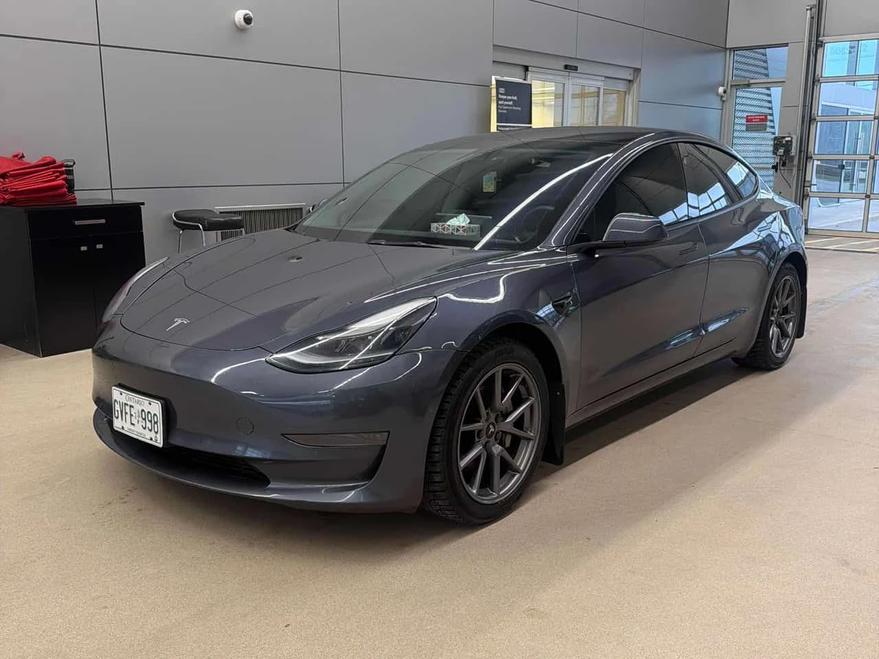 Tesla Model 3 * RWD * PANO* KEYLESS* ПОДГРЕВ*  | Auto.bg — изображение 1